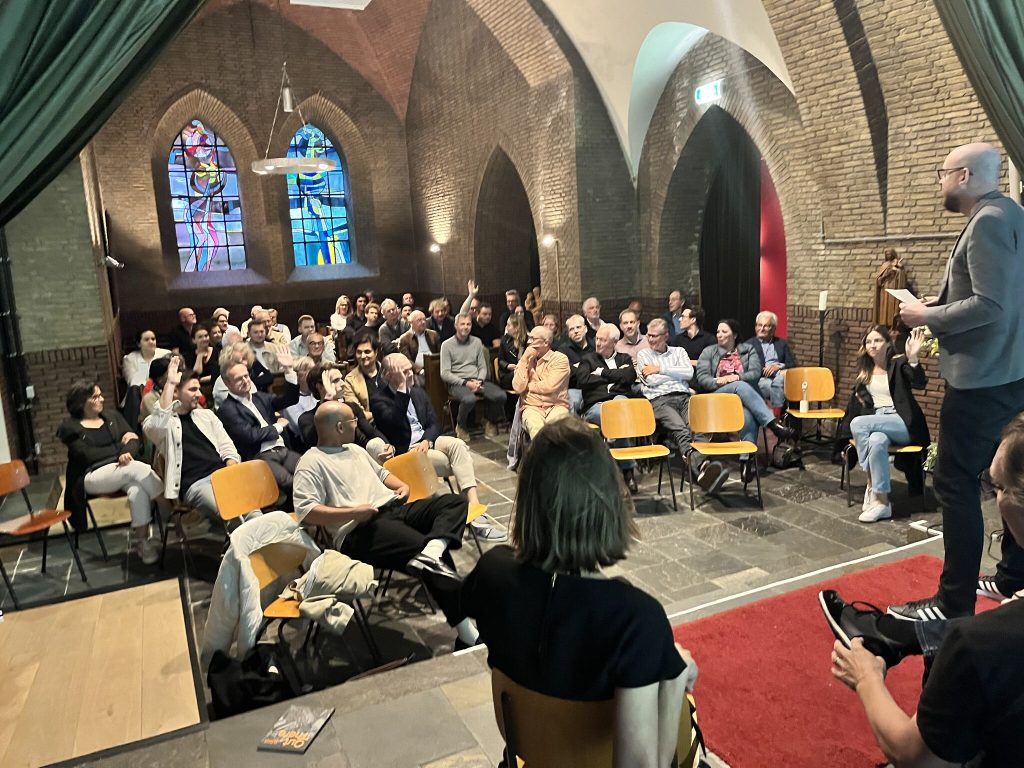 topos-in-debat-theresiakerk-maastricht