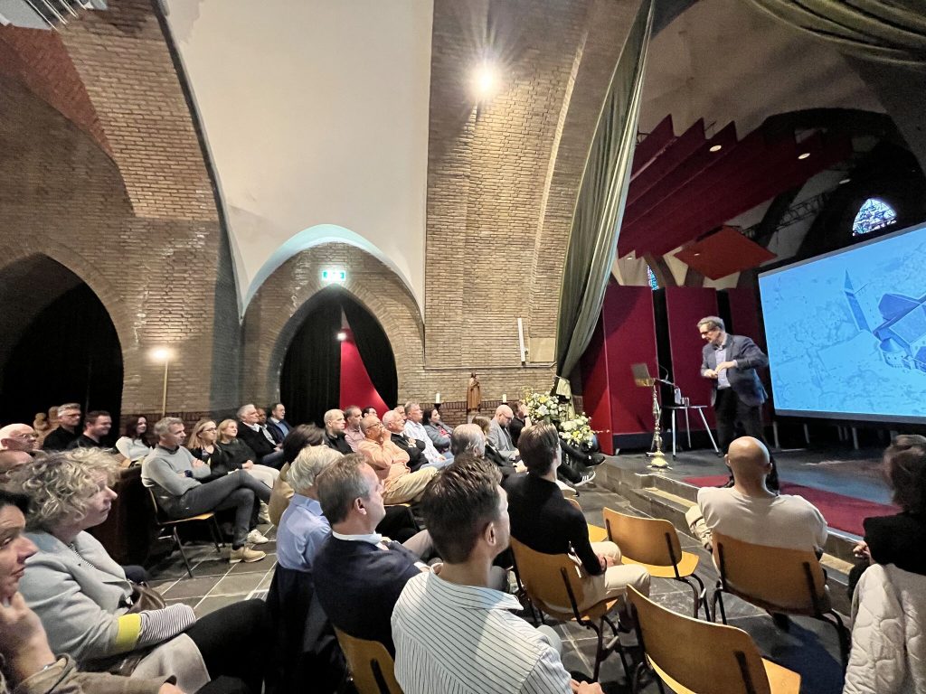 topos-in-debat-theresiakerk-maastricht